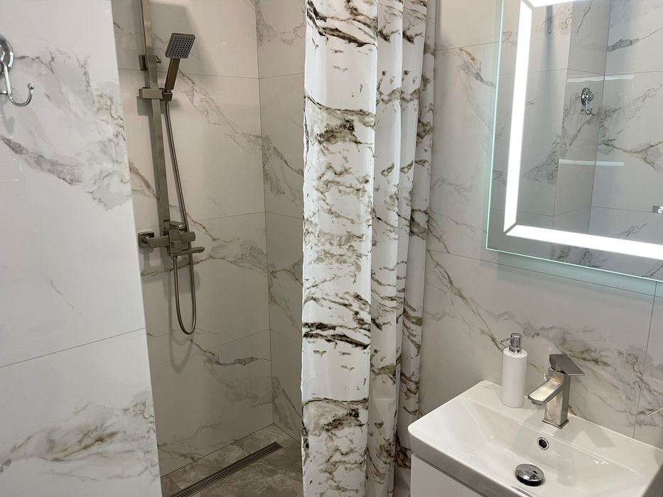 Здається подобово‼️довгостроково‼️нова квартира,центер  Трускавець.