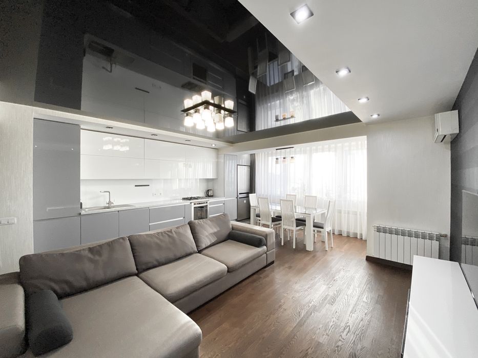 ЛЮКС Мост Сити в центре в новострое