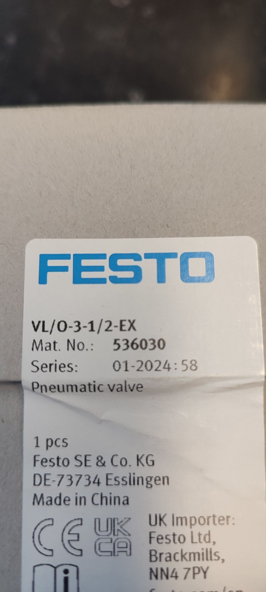 Nowy zawór pneumatyczny Festo VL/0-3-1/2
