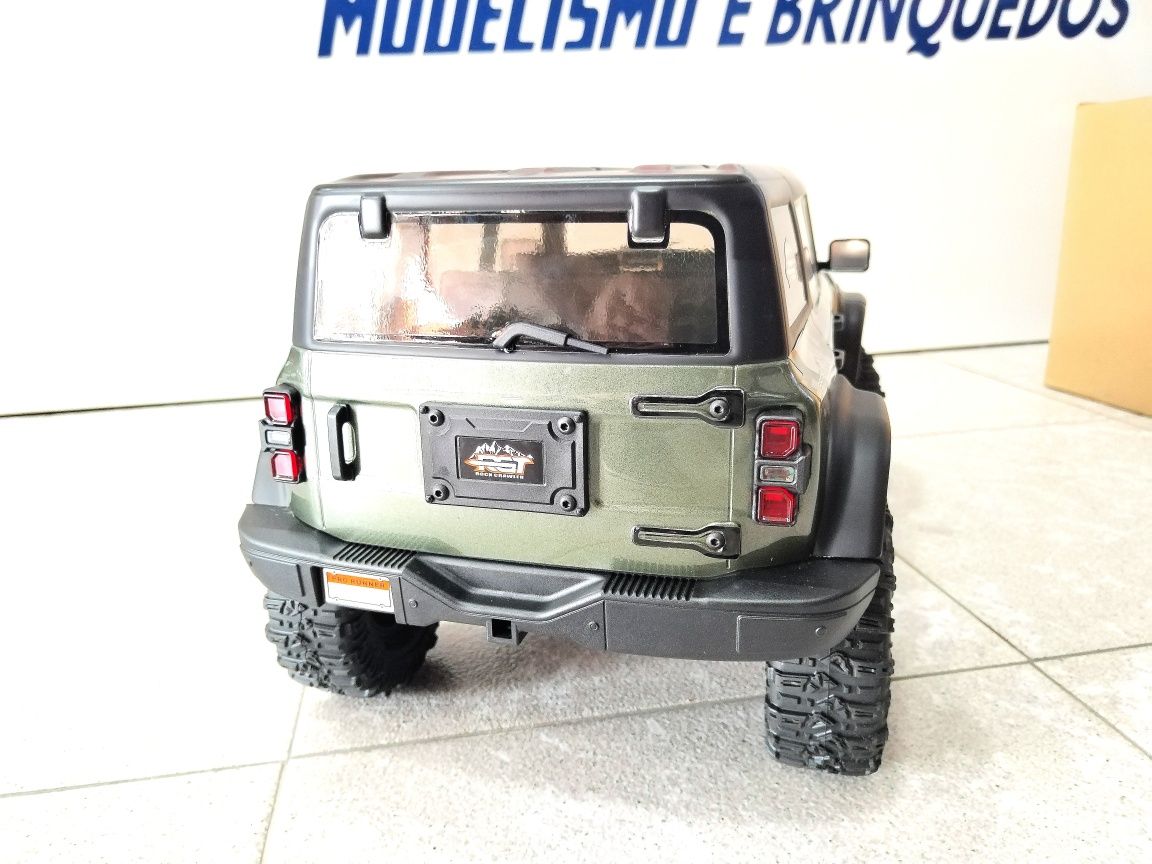 Carro rc crawler rgt com guincho