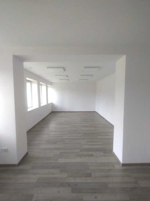 Biuro na wynajem w Skoczowie: 32,9 m2