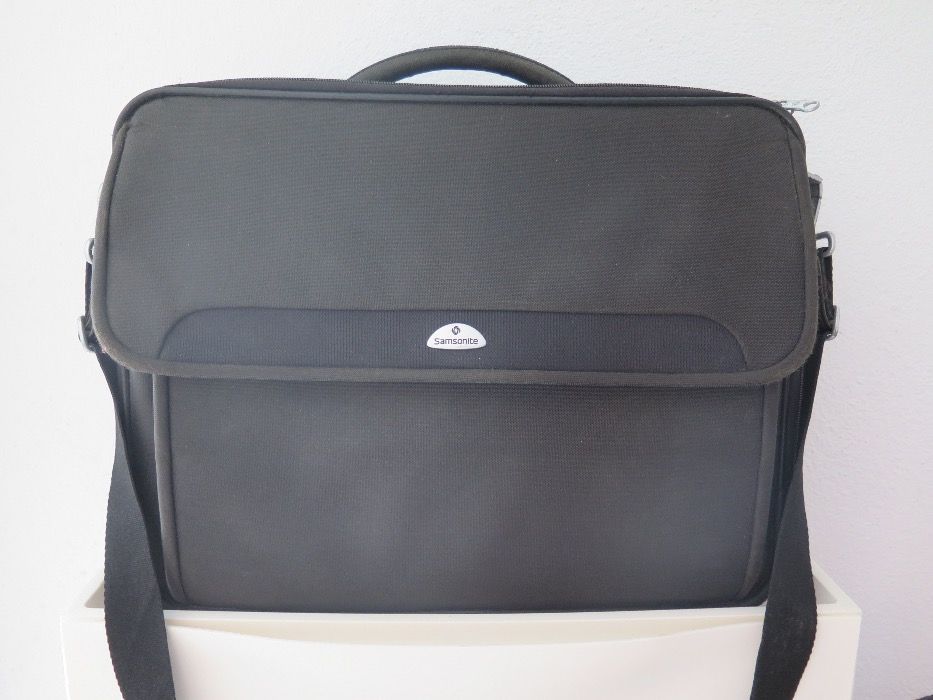 mala portátil 17'' Samsonite