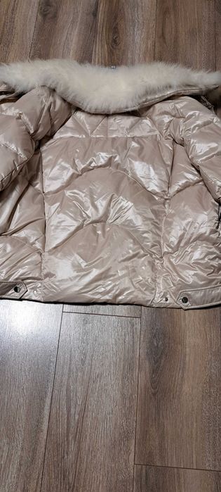 Зимова куртка,пуховик.Vivilona