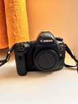Canon 5D mk iv em bom estado