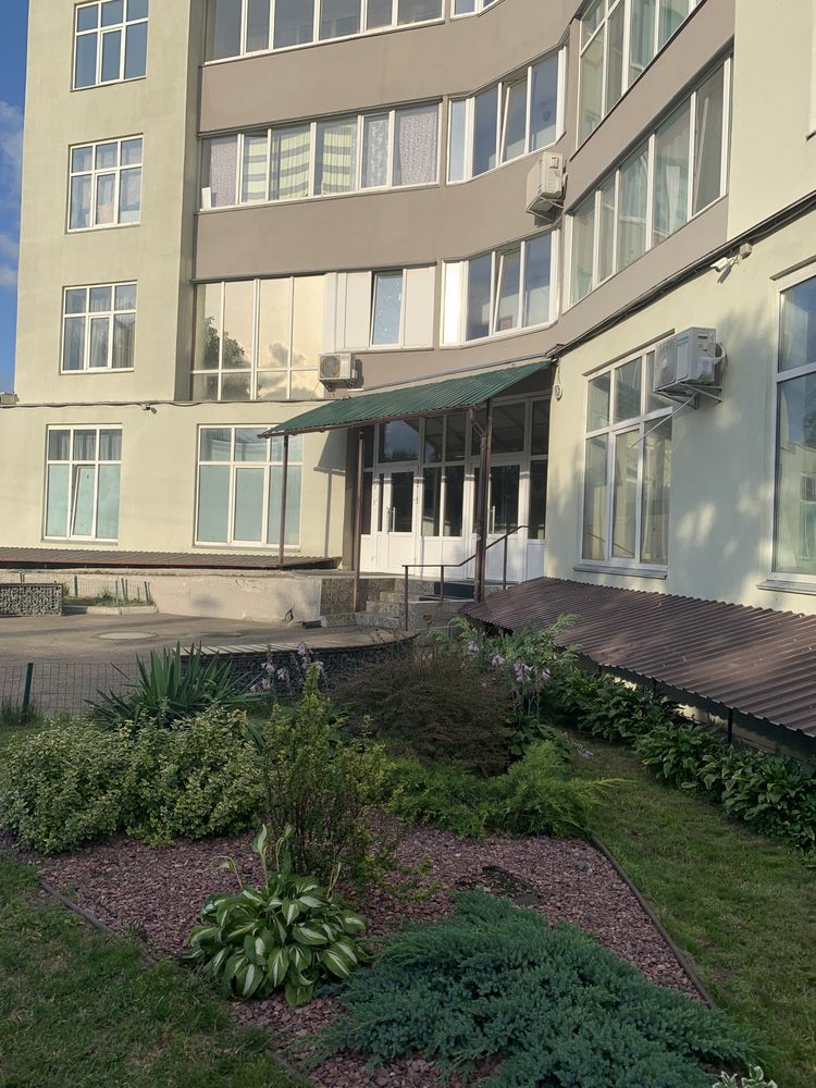 1 кім 5 кутів, шпиталь,Голівуд,кондіц,новобуд