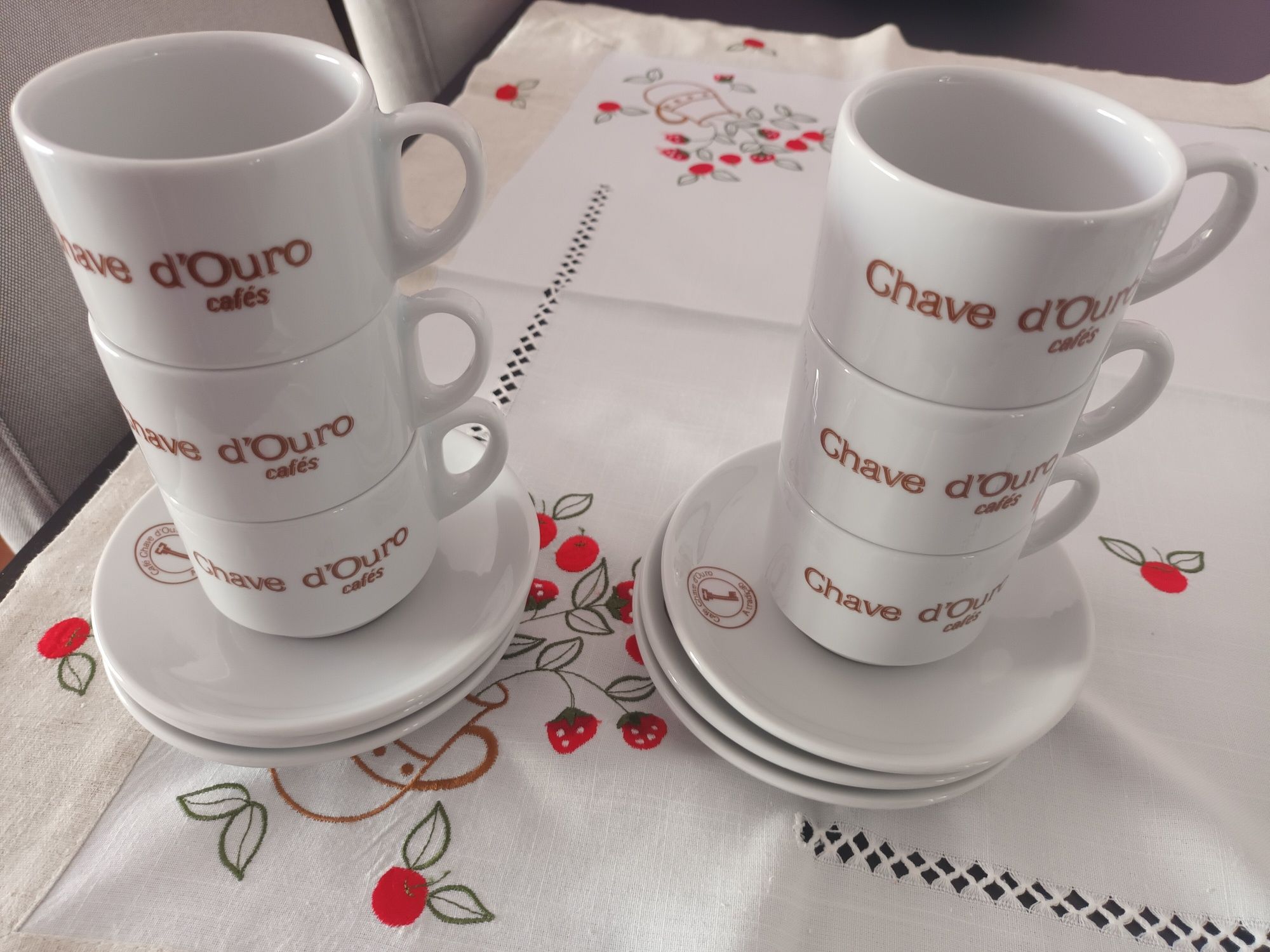 Chávenas de café ( Chave d'Ouro )