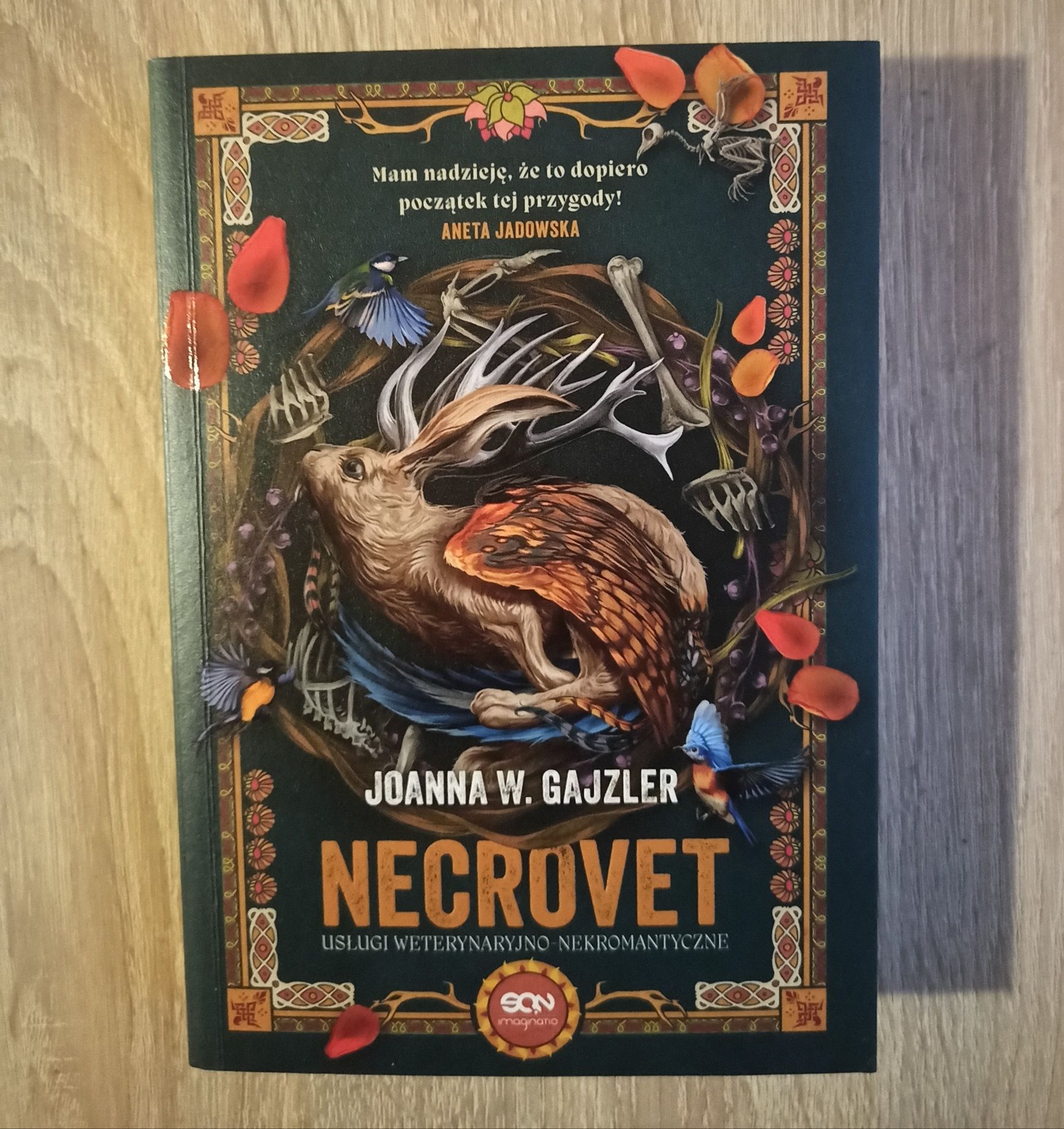 "Necrovet, usługi weterynaryjno nekromantyczne" Joanna W. Gajzler