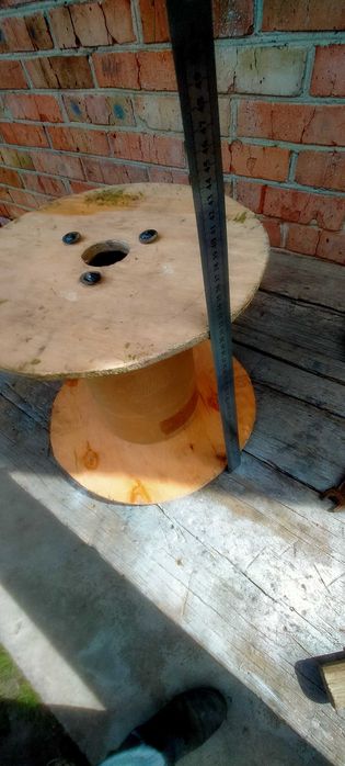 Катушка деревянная
