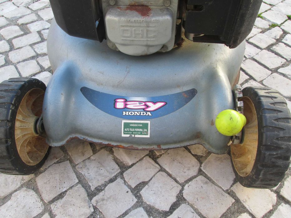Corta relva a Gasolina Marca Honda