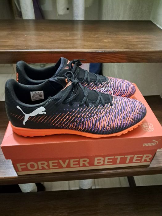 Кроссовки Сороконожки Puma Future 8 Play TT 108378 01