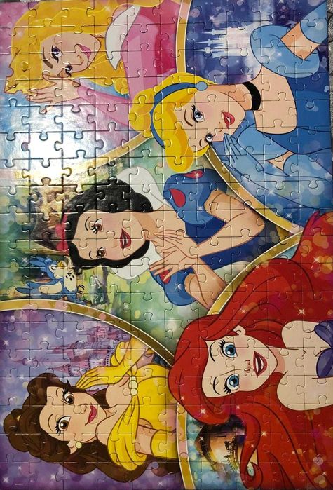 Puzzle Disney Princess(180 peças/+7anos)