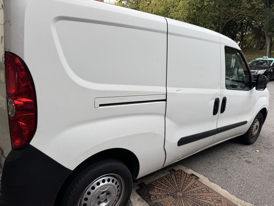 Fiat doblo.    2014