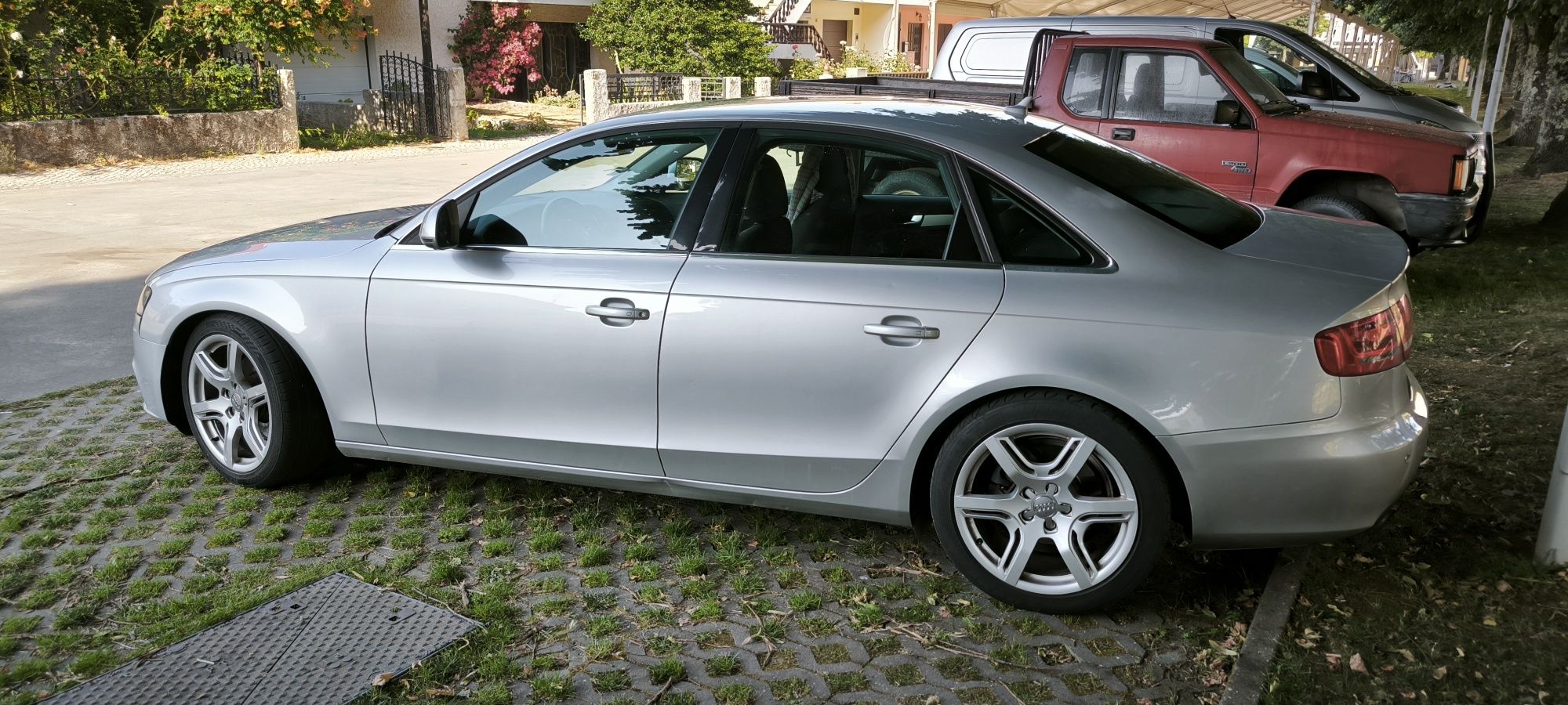 Audi A4 B8 2.0 TDI