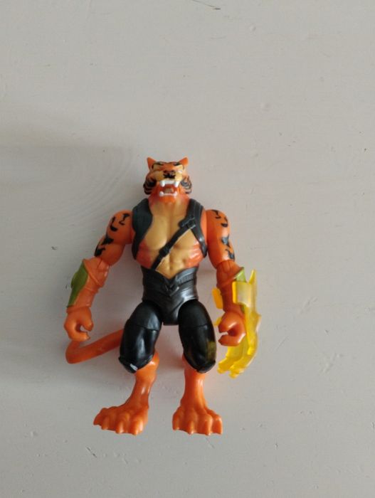Figura de ação Batman, tigre dourado