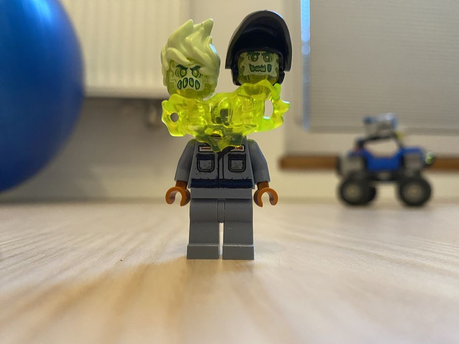 Lego Hidden Side 70428