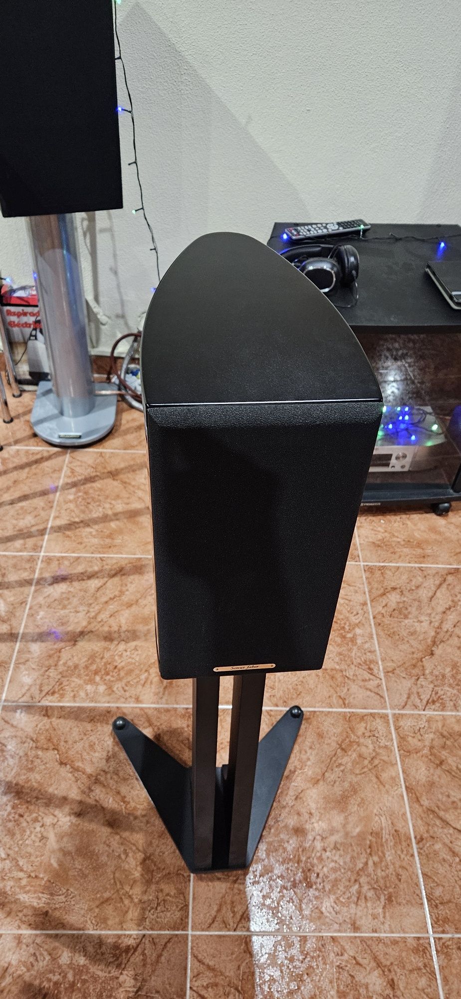 Sonus Faber Liuto com Suportes