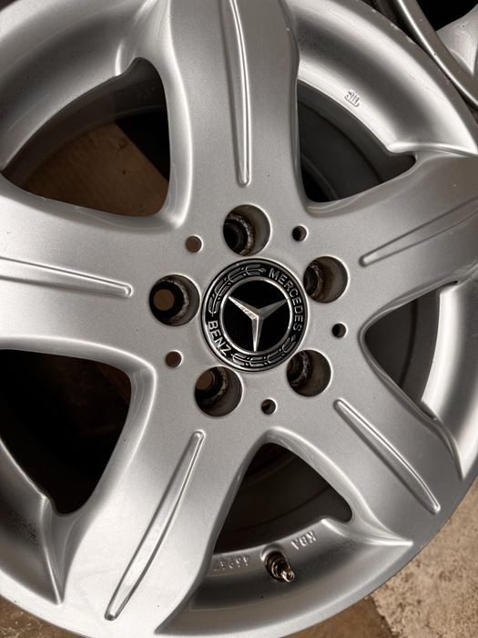 Felgi aluminiowe Mercedes 16” 5x112 ET49 RIAL Germany