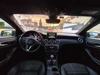 Mercedes A180d - semi novo em otimo estado