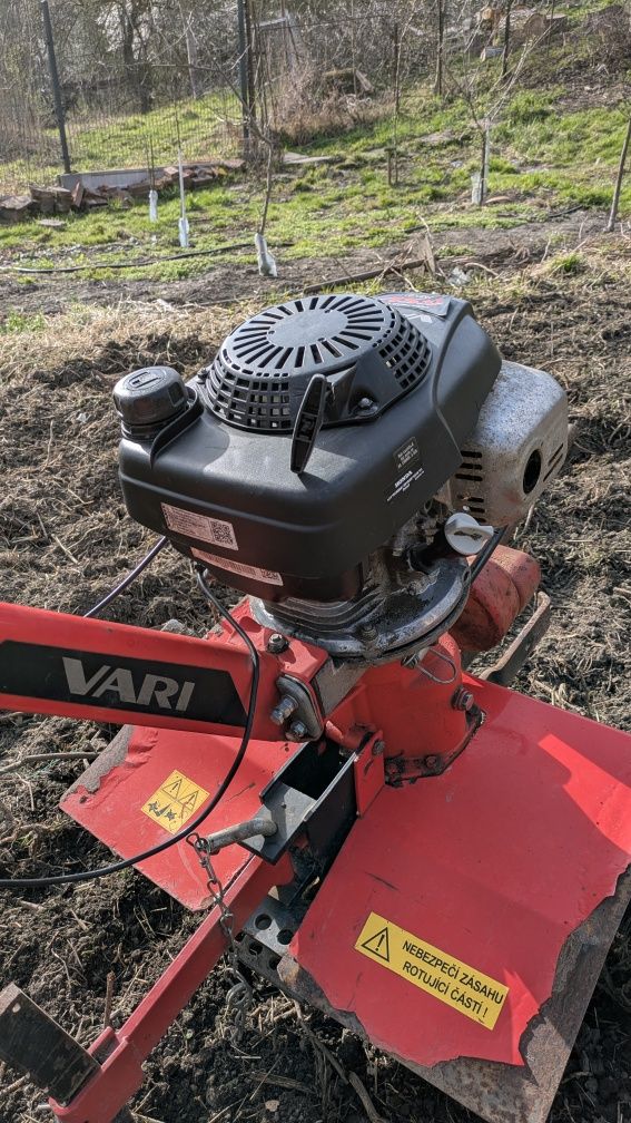 Traktorek jednoosiowy Vari pług glebogryzarka dzik traktor ciągnik
