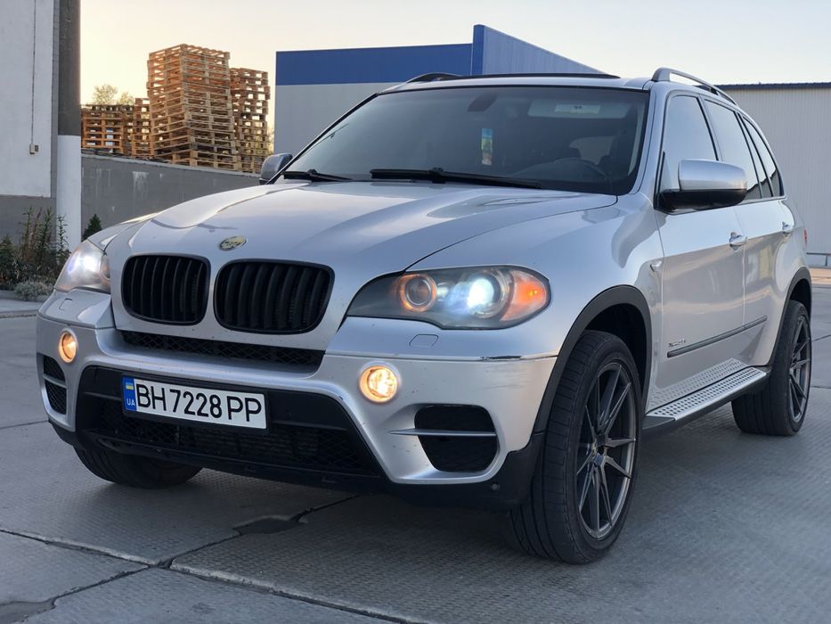 Авто BMW X5 2010