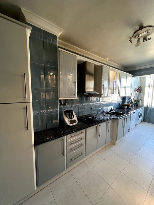 Moveis de cozinha com bancada de pedra para venda