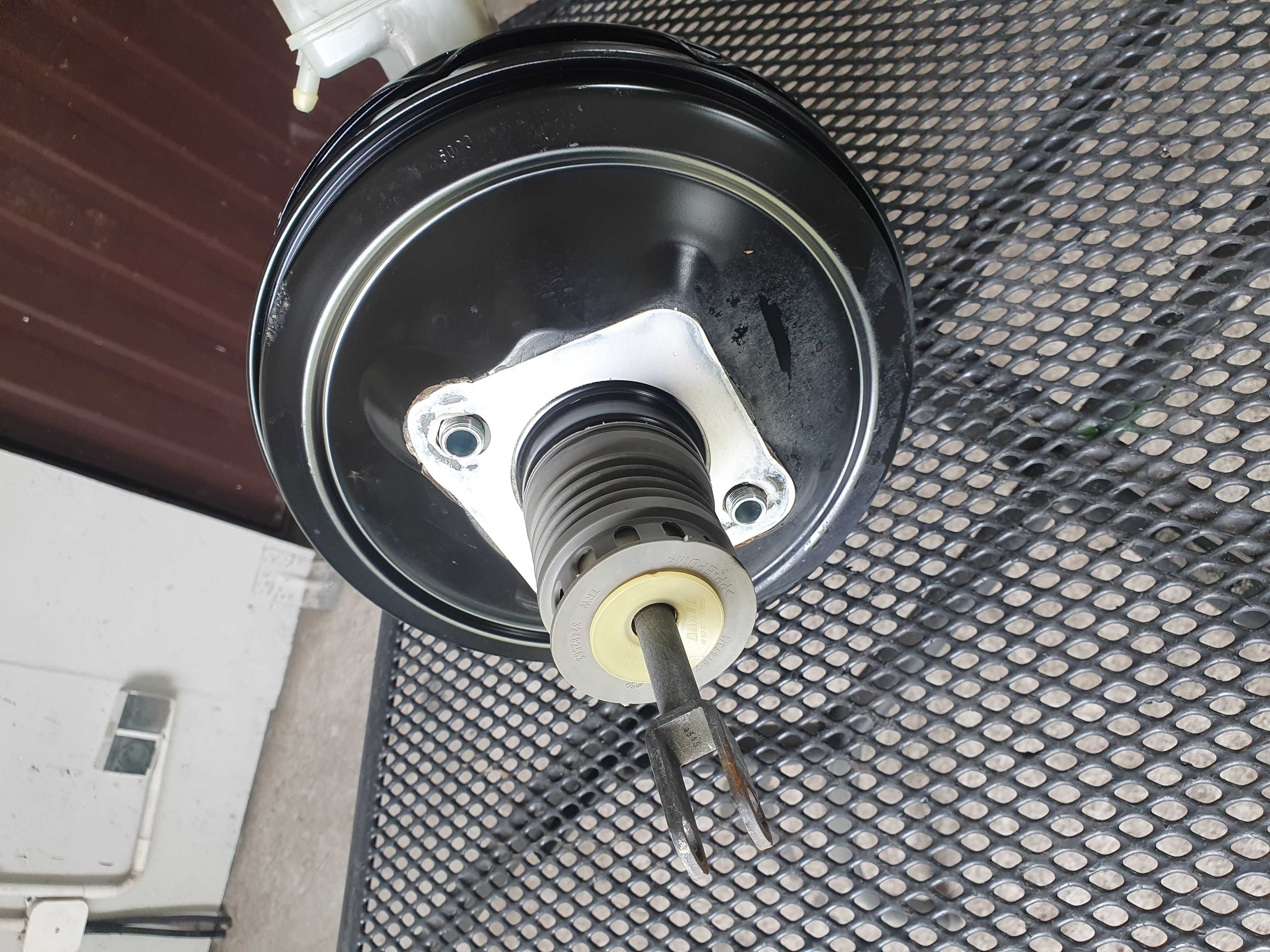 Pompa hamulcowa serwo Alfa Romeo 159 1.9 jtd