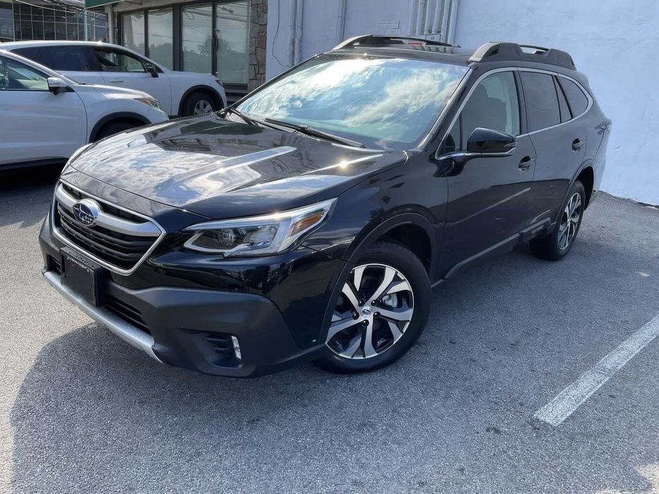 Subaru Outback Limited      2020