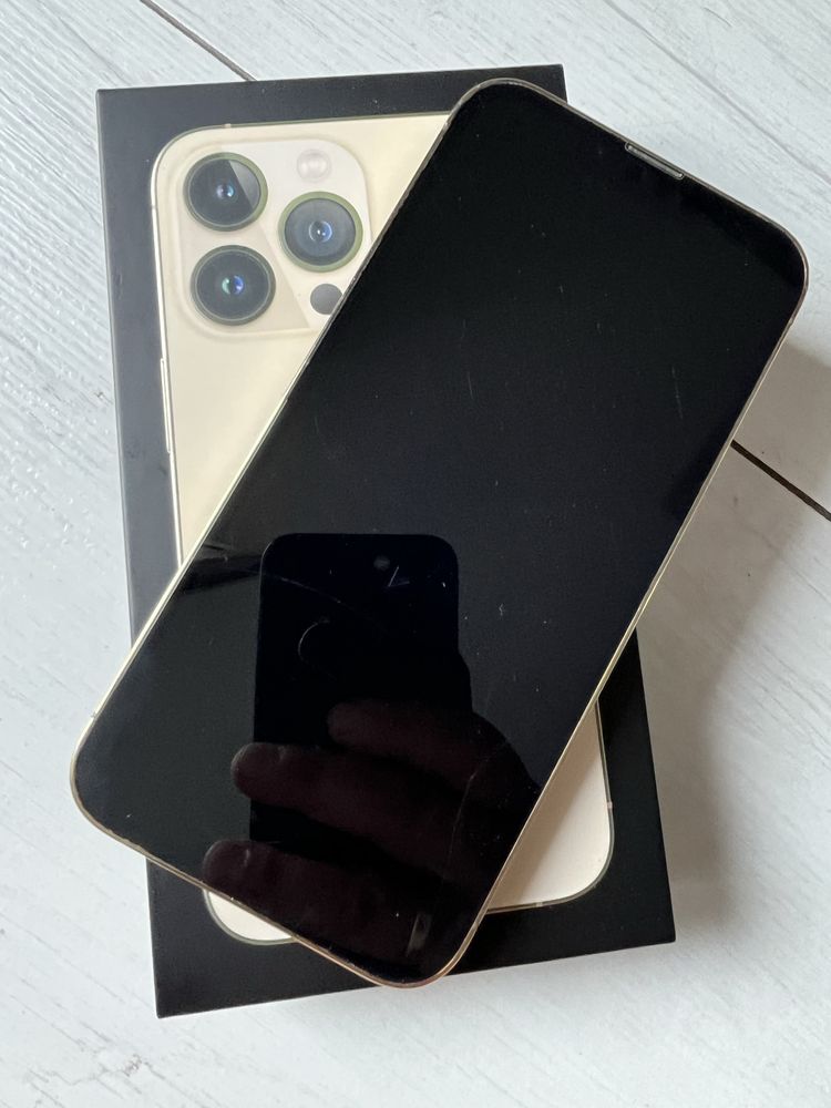 iPhone 13 Pro 128GB Gold bateria 82%