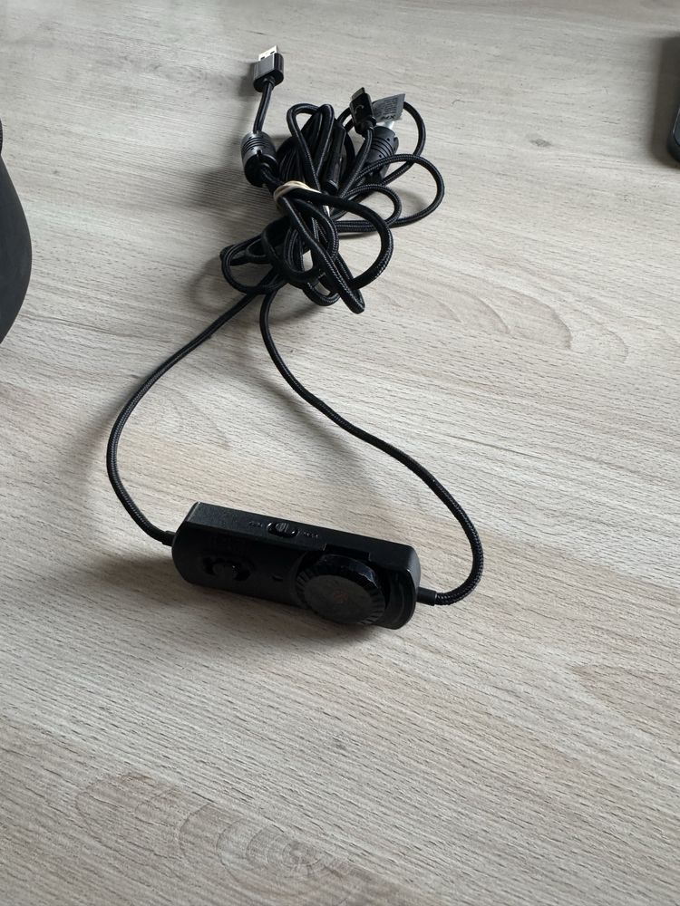 ADATA XPG Precog sluchawki czerwone