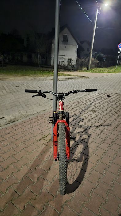 Zamienię Dartmoor 26player Pro Bomber z 22r