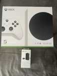 Xbox series s + akcesoria