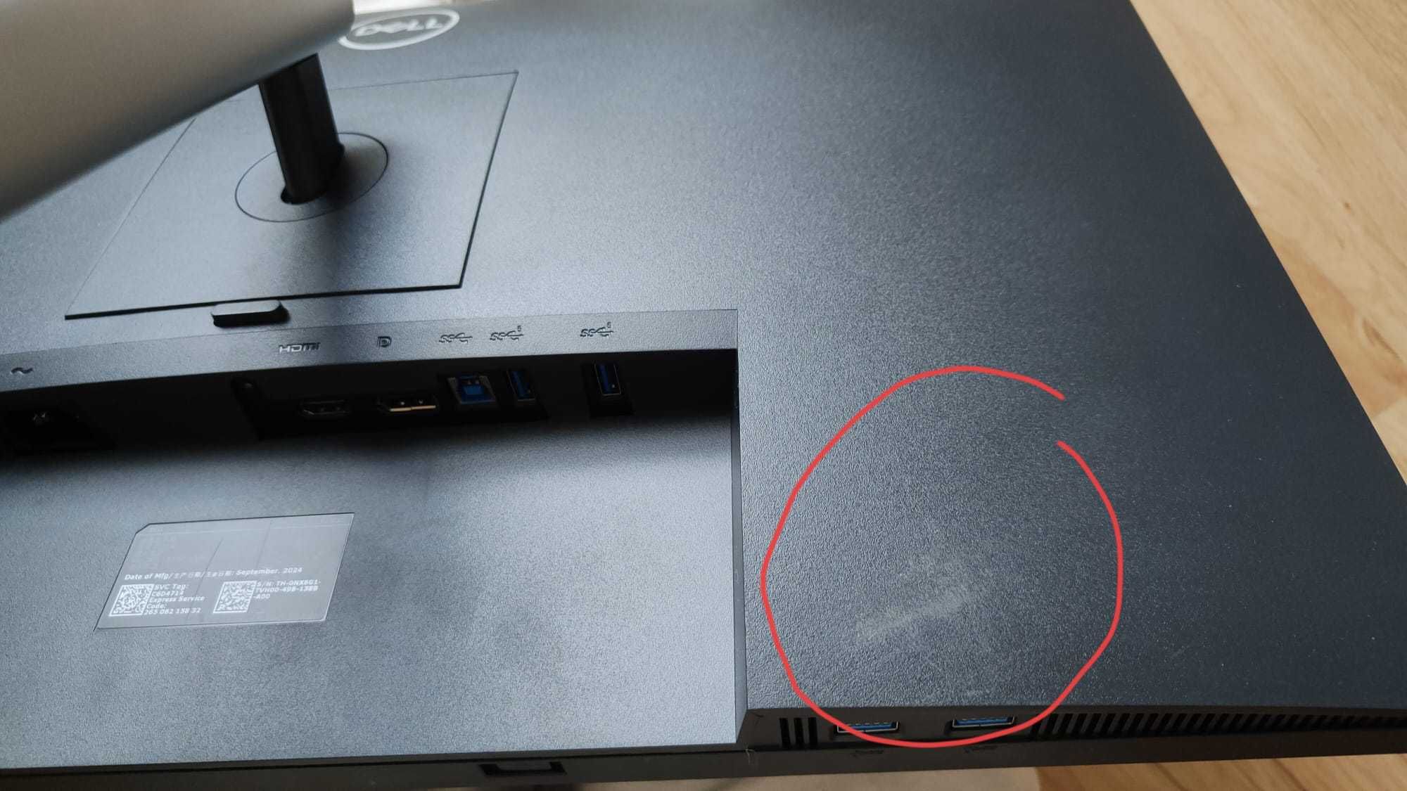 Monitor Dell P2723D  Używany