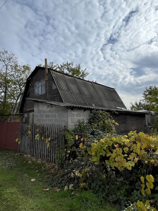 Дом,дача,гараж на Бажаново.