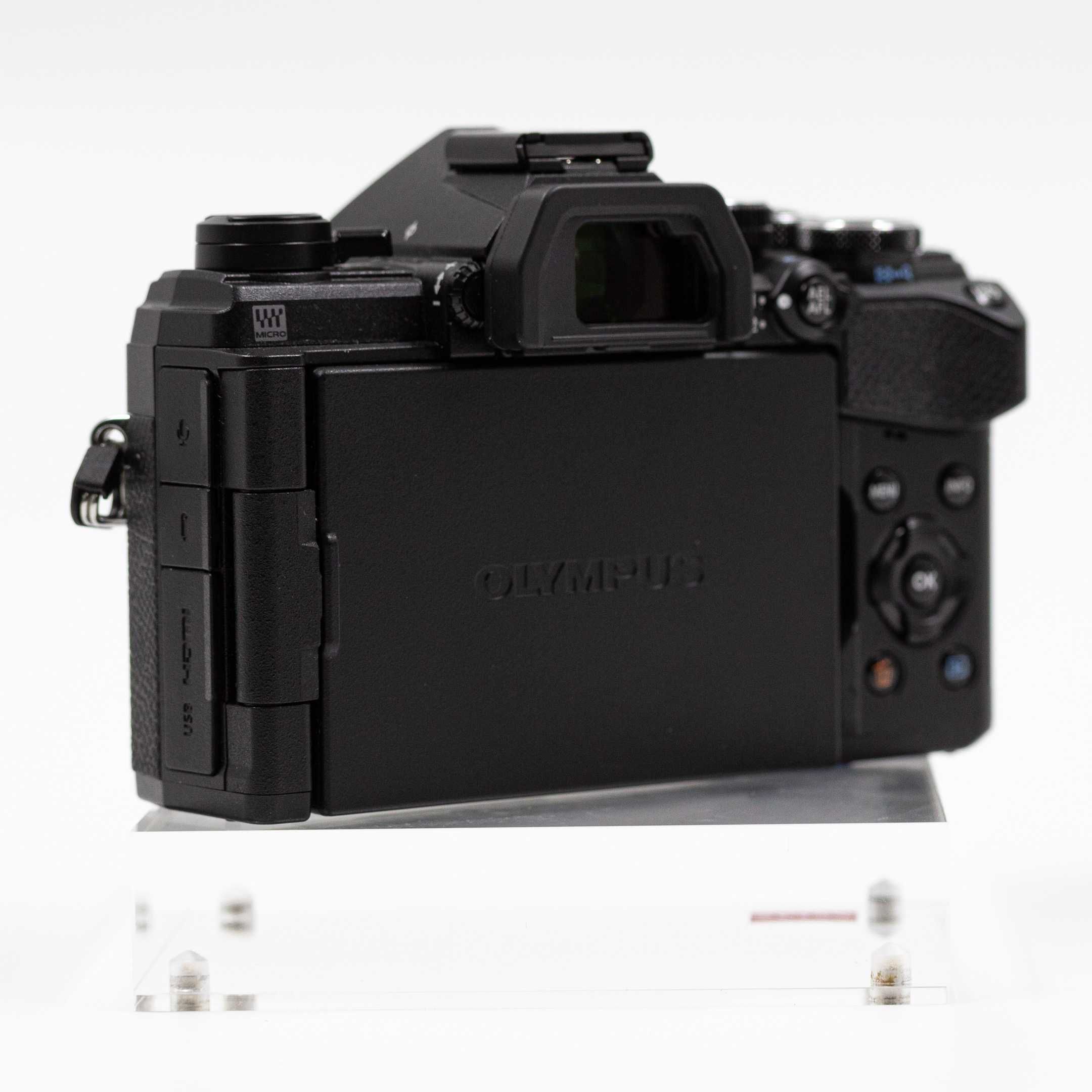 OM SYSTEM OM-D E-M5 Mark III Corpo - (Semi Nova) - 12M Garantia