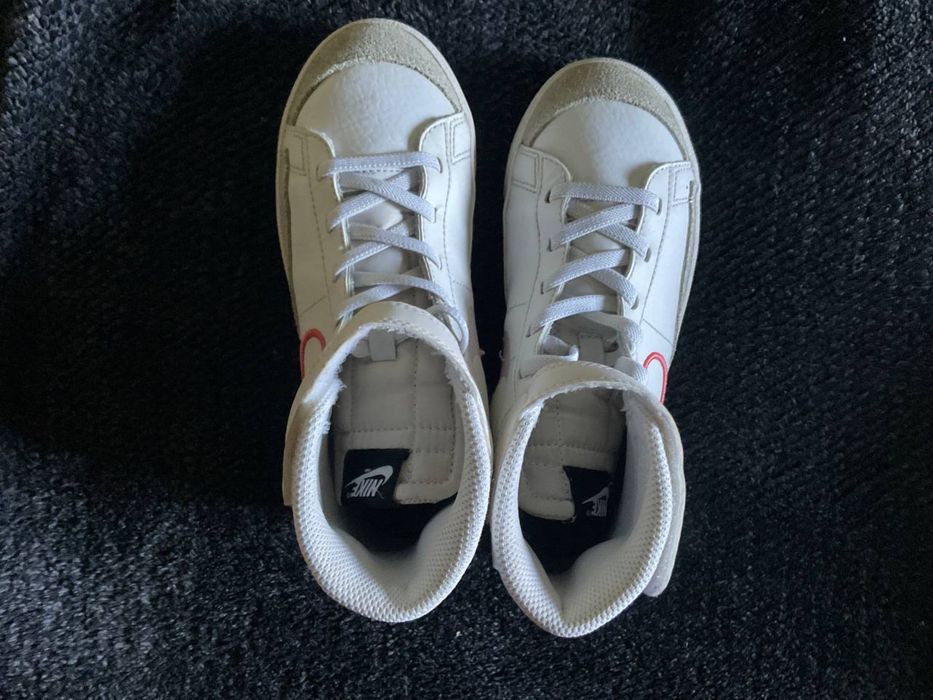 Снікерcи Blazer Mid '77 CZ1055 100 Білий nike