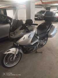 Motor turystyczny Honda NT700 VA