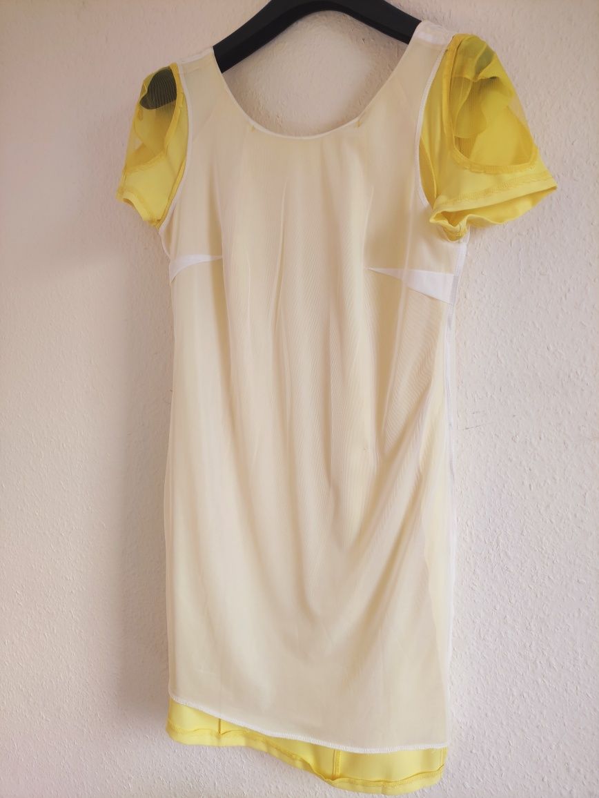 żółta, elegancka sukienka
