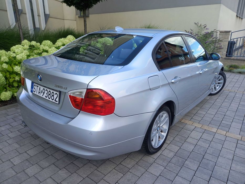 BMW E90 2.0D Seria 3 Sedan 2008r 136KM Doinwestowany, Zadbany