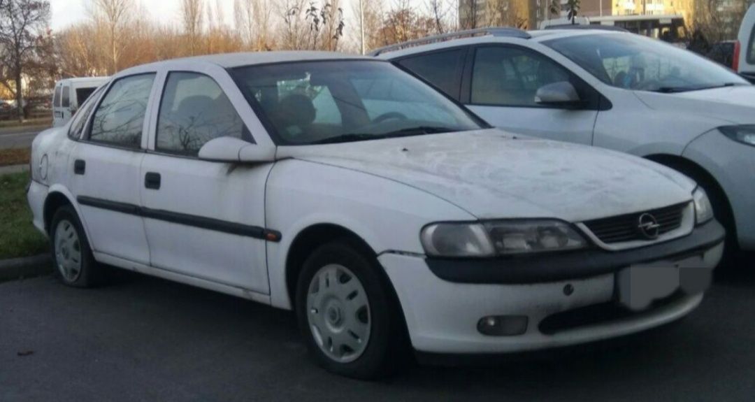 Opel  Vectra  b .