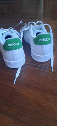 Sapatilhas adidas