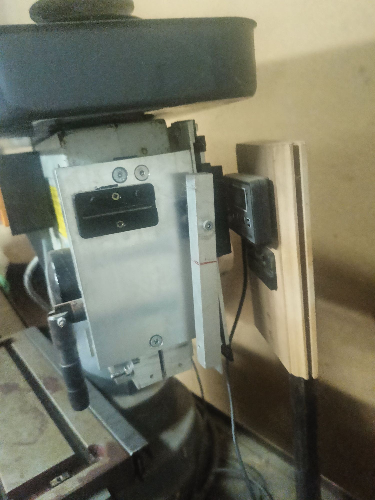 WIERTARKO-FREZARKA MODEL ZX7016 Zmodernizowana 1,5kw