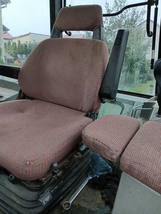 Massey Ferguson 8110