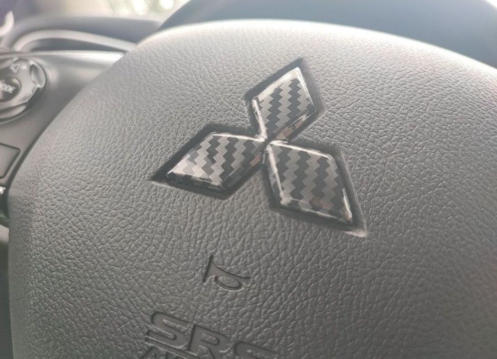 Логотип, емблема на руль, на решітку Mitsubishi Outlander 3, XL, Lance