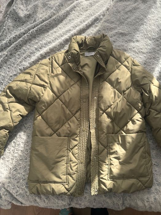 Куртка жіноча осінь/весна Reserved розмір М вживане