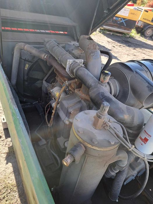 Sprężarka śrubowa IRMAIR= Atlas copco XAS 97 Kompresor 5,5m3/min DEUTZ