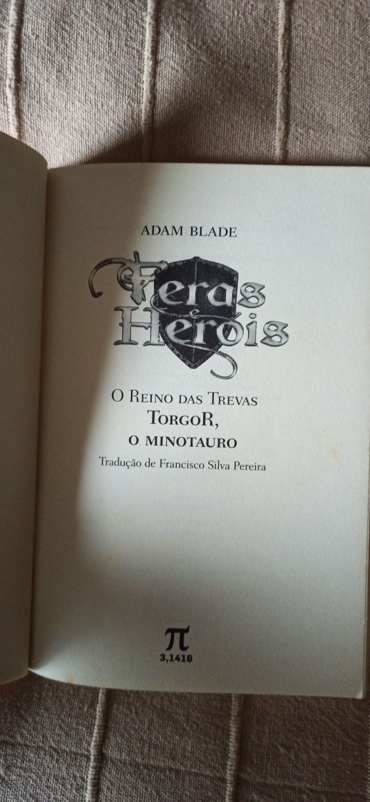 Feras e Heróis Torgor