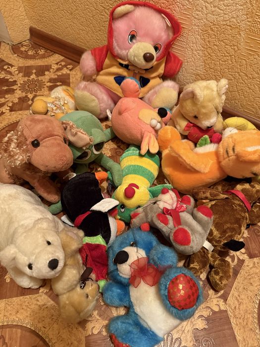 Игрушечные мягкие зверята