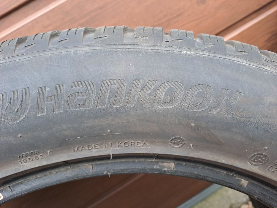 Opony zimowe Hankook 235/55 R18
