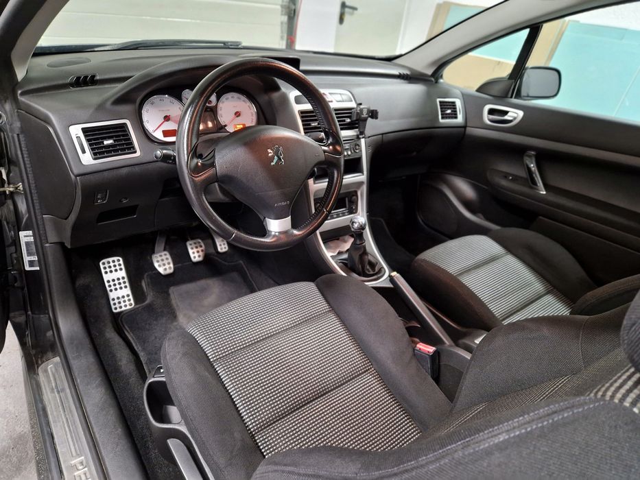 Peugeot 307cc 1.6 109KM benzyna