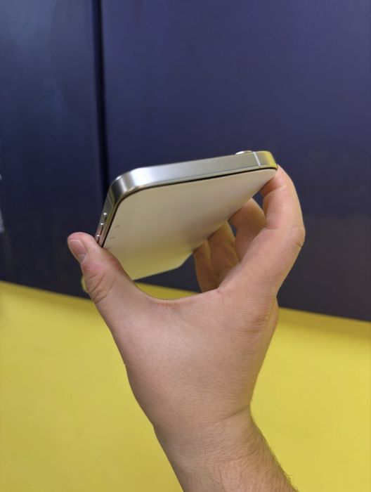 Apple Iphone 15Pro Max esim 256GB